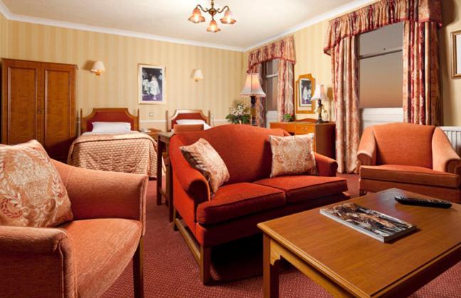 The Mount Hotel Scarborough Room photo